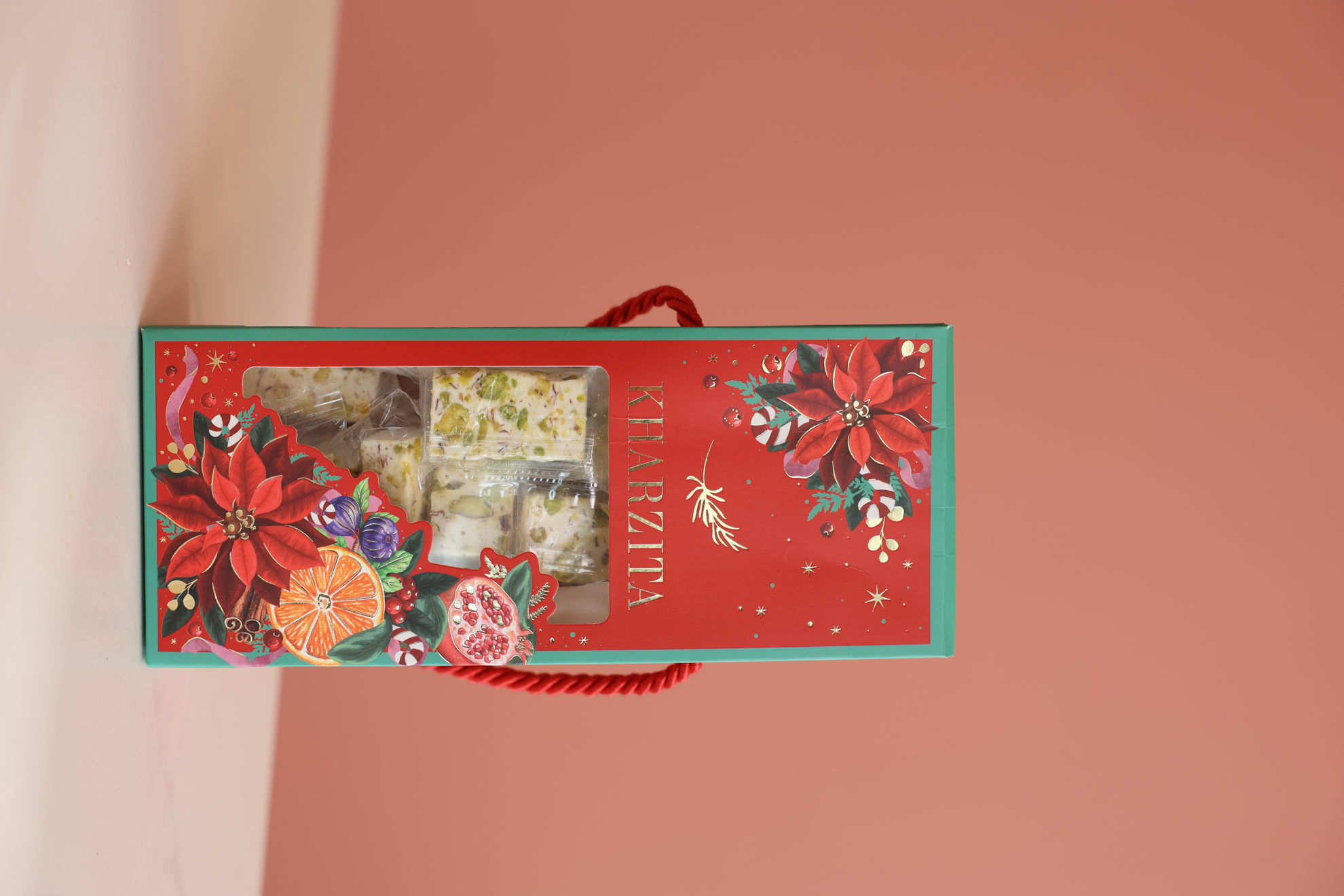 Yılbaşı Kutusunda Bademli Nuga 200Gr